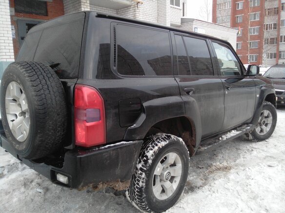 2007 Nissan Patrol V (Y61) Рестайлинг, чёрный - вид 1