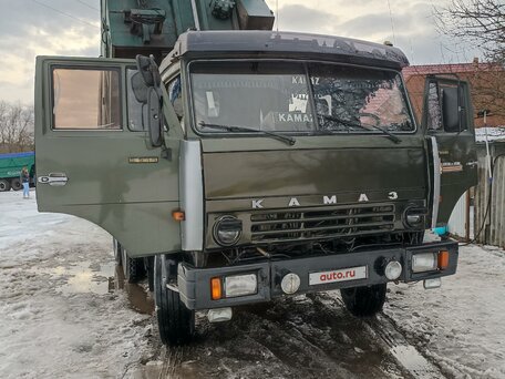 1995 КамАЗ 5511, зелёный, 600000 рублей, вид 1