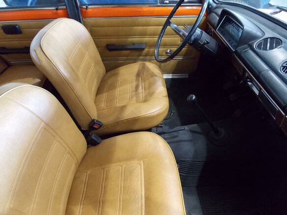 1970 Lada (ВАЗ) 2101, оранжевый - вид 6