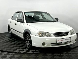 2005 Kia Spectra I Рестайлинг 2, белый, 190000 рублей, вид 4