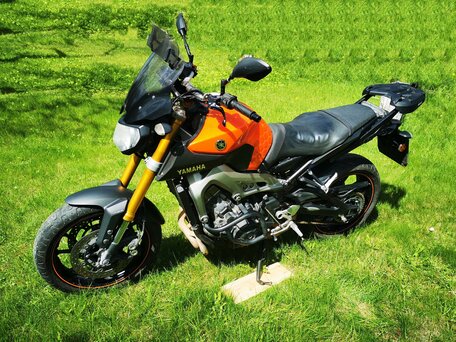 2014 Yamaha MT-09 (FZ-09), оранжевый, 499999 рублей, вид 5