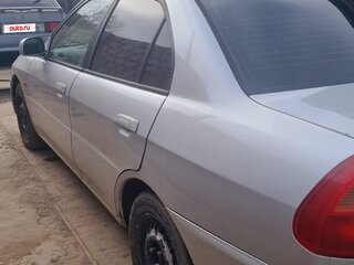 2000 Mitsubishi Lancer VII, серый, 75000 рублей, вид 3