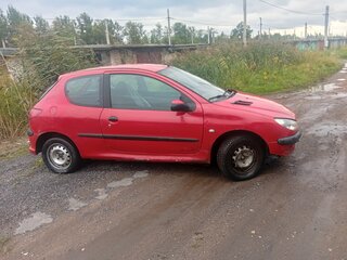 2007 Peugeot 206, красный, 100000 рублей, вид 2