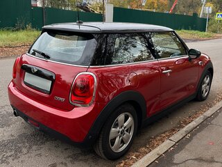 2016 Mini Hatch Cooper III (F55/F56), красный, 1500000 рублей, вид 5