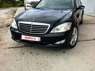2007 Mercedes-Benz S-Класс 550 Long V (W221), чёрный, 1550000 рублей, вид 1