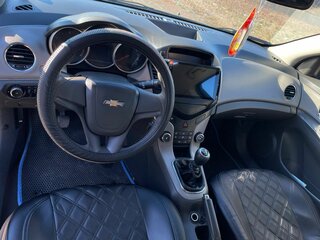 2010 Chevrolet Cruze I, серый, 770000 рублей, вид 3