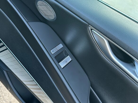 2021 Genesis G80 II, чёрный, 5000000 рублей - вид 21