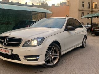 2012 Mercedes-Benz C-Класс 200 III (W204) Рестайлинг, белый, 1650000 рублей, вид 1