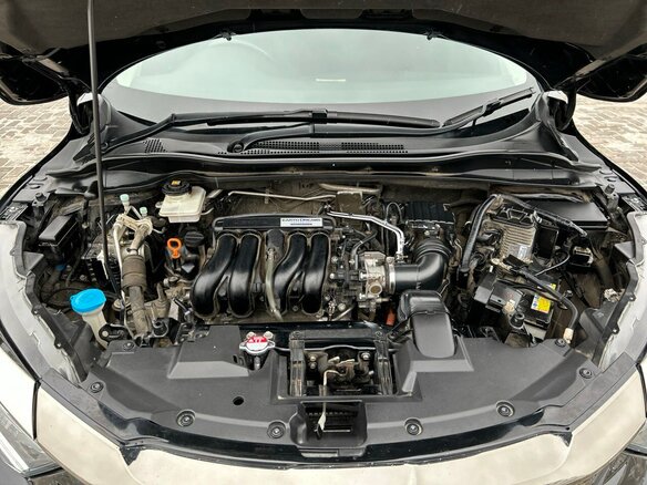 2018 Honda Vezel I Рестайлинг, чёрный, 1950000 рублей - вид 12