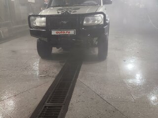 2010 УАЗ Патриот 3163 I, серебристый, 800000 рублей, вид 3