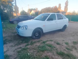 2013 Lada (ВАЗ) Priora I Рестайлинг, белый, 500000 рублей, вид 2