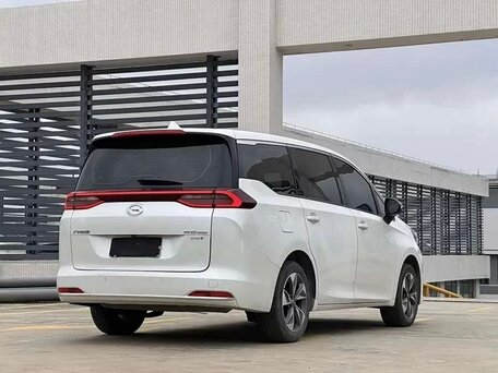 2021 GAC Trumpchi M6, белый, 1770000 рублей, вид 4