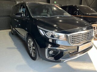 2020 Kia Carnival III, чёрный, 3090000 рублей, вид 2
