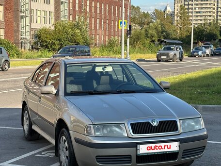 2005 Skoda Octavia I (A4) Рестайлинг, золотистый, 200000 рублей, вид 1
