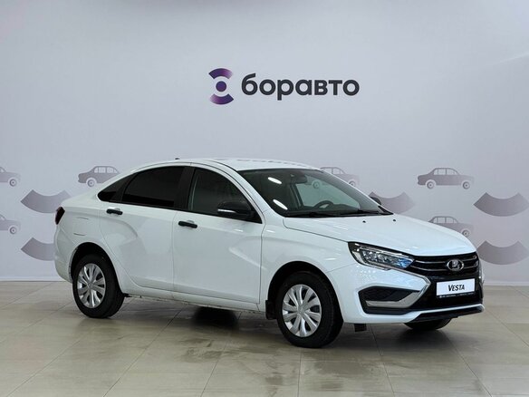 2026 Lada (ВАЗ) Vesta I Рестайлинг (NG), белый - вид 1