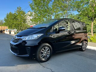 2014 Honda Freed I Рестайлинг 2, чёрный, 1290000 рублей, вид 2