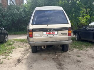 1987 Toyota Town Ace II Рестайлинг, коричневый, 270000 рублей, вид 4