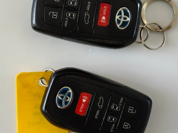 2021 Toyota Sienna IV, серый, 3560000 рублей - вид 14