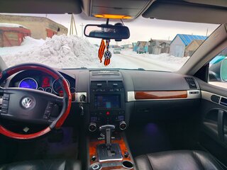2008 Volkswagen Touareg I Рестайлинг, серый, 1500000 рублей, вид 4