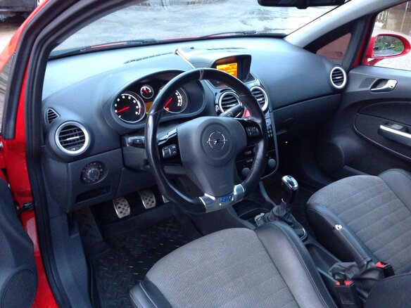 2008 Opel Corsa OPC D, красный - вид 3