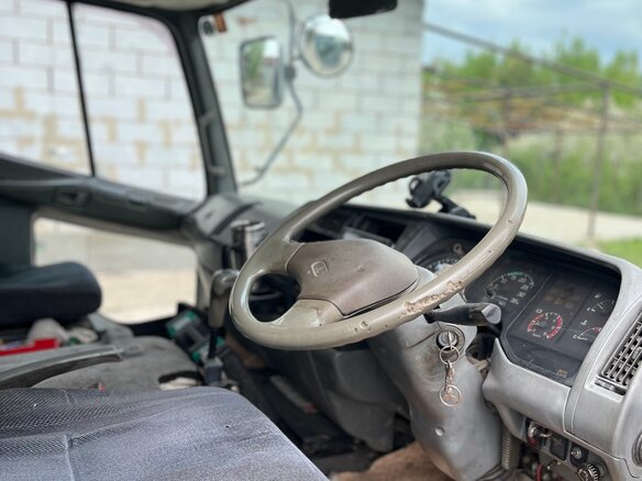 1993 Fuso (Mitsubishi) Fighter, синий, 2850000 рублей - вид 13