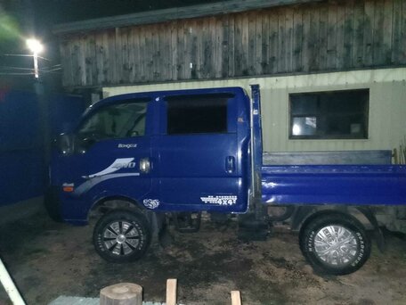2008 Kia Bongo, синий, 1400000 рублей, вид 5