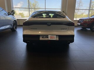 2023 Changan UNI-V I, белый, 2400000 рублей, вид 5