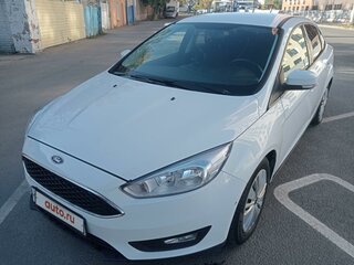2015 Ford Focus III Рестайлинг, белый, 810000 рублей, вид 1