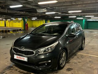 2017 Kia Ceed II Рестайлинг, жёлтый, 1350000 рублей, вид 2