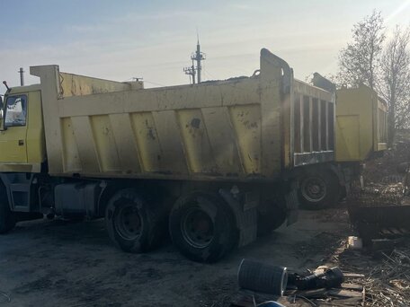 2007 Tatra T 163 Jamal, жёлтый, 3000000 рублей, вид 3