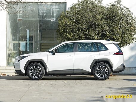 2026 Toyota RAV4 VI (XA60), белый, 4050000 рублей, вид 2
