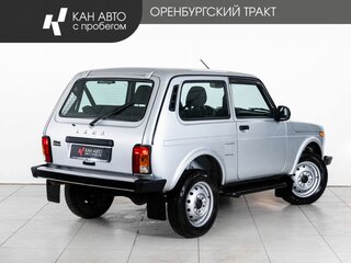 2021 Lada (ВАЗ) 2121 (4x4) I Рестайлинг (2020), серебристый, 680000 рублей, вид 3