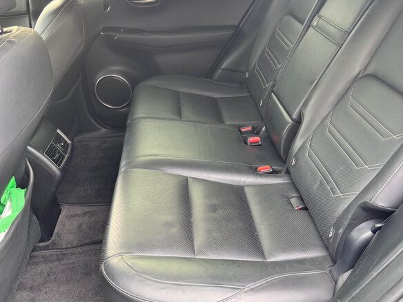 2018 Lexus NX 300 I Рестайлинг, чёрный, 4050000 рублей - вид 19