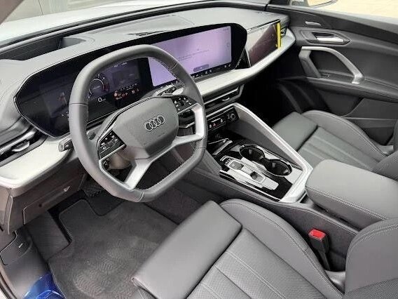 2025 Audi Q5 45 TFSI III (GU), чёрный, 8250000 рублей - вид 7