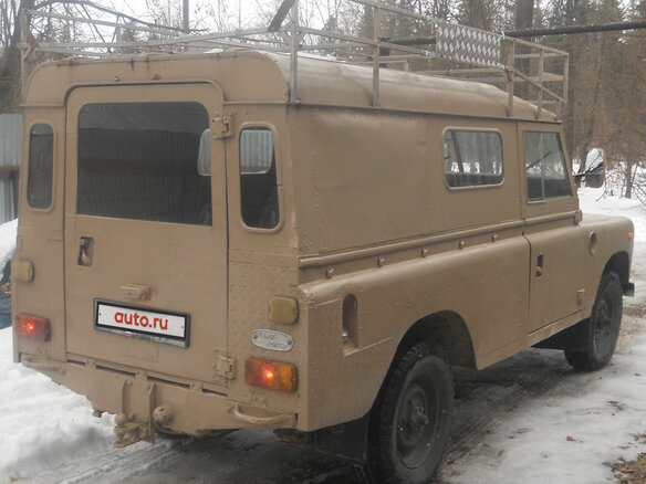 1976 Land Rover Series III, бежевый - вид 5