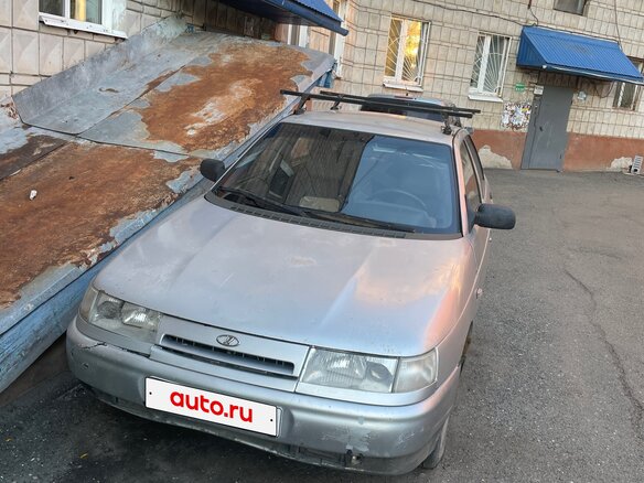 2002 Lada (ВАЗ) 2110, серебристый, 70000 рублей