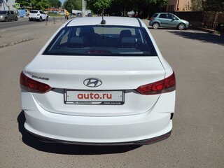 2021 Hyundai Solaris II Рестайлинг, белый, 1700000 рублей, вид 4