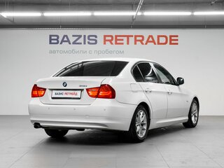 2011 BMW 3 серии 318i V (E90/E91/E92/E93) Рестайлинг, белый, 980000 рублей, вид 5