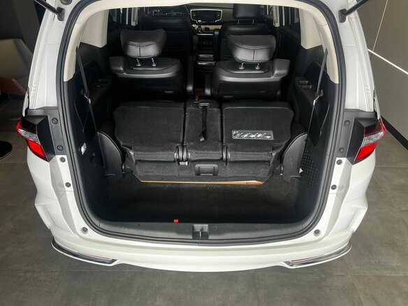 2021 Honda Odyssey V Рестайлинг 2, белый - вид 21