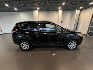 2016 Ford Kuga II Рестайлинг, чёрный, 1435000 рублей, вид 2