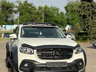 2018 Mercedes-Benz X-Класс 250 d I, белый, 3800000 рублей, вид 1