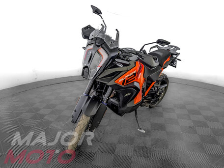 2024 KTM 1290 Super Adventure S, оранжевый, 1599000 рублей, вид 3