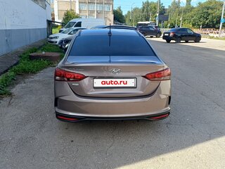 2021 Hyundai Solaris II Рестайлинг, коричневый, 1680000 рублей, вид 3