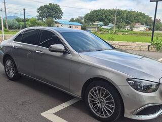 2023 Mercedes-Benz E-Класс 220 d V (W213, S213, C238) Рестайлинг, золотистый, 4900888 рублей, вид 1