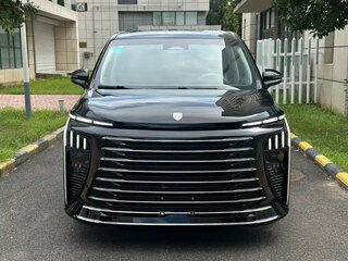 2026 Forthing V9 34.94 kWh, чёрный, 5160000 рублей, вид 3
