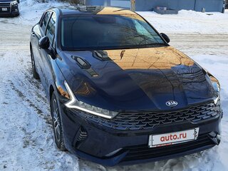 2020 Kia K5 III, чёрный, 3200000 рублей, вид 2