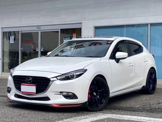 Открыть фотографии: Mazda Axela III Рестайлинг