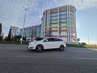 2016 Ford Focus III Рестайлинг, белый, 699999 рублей, вид 4