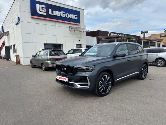 2024 Geely Monjaro I, серый - вид 3