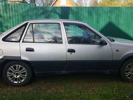 1999 Daewoo Nexia I, серебристый, 110000 рублей, вид 2